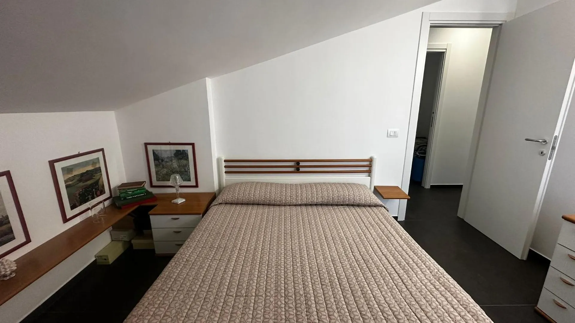 Villaggio Azzurro Casa Orchidee 10 아파트 0*, Villaggio Azzurro 이탈리아